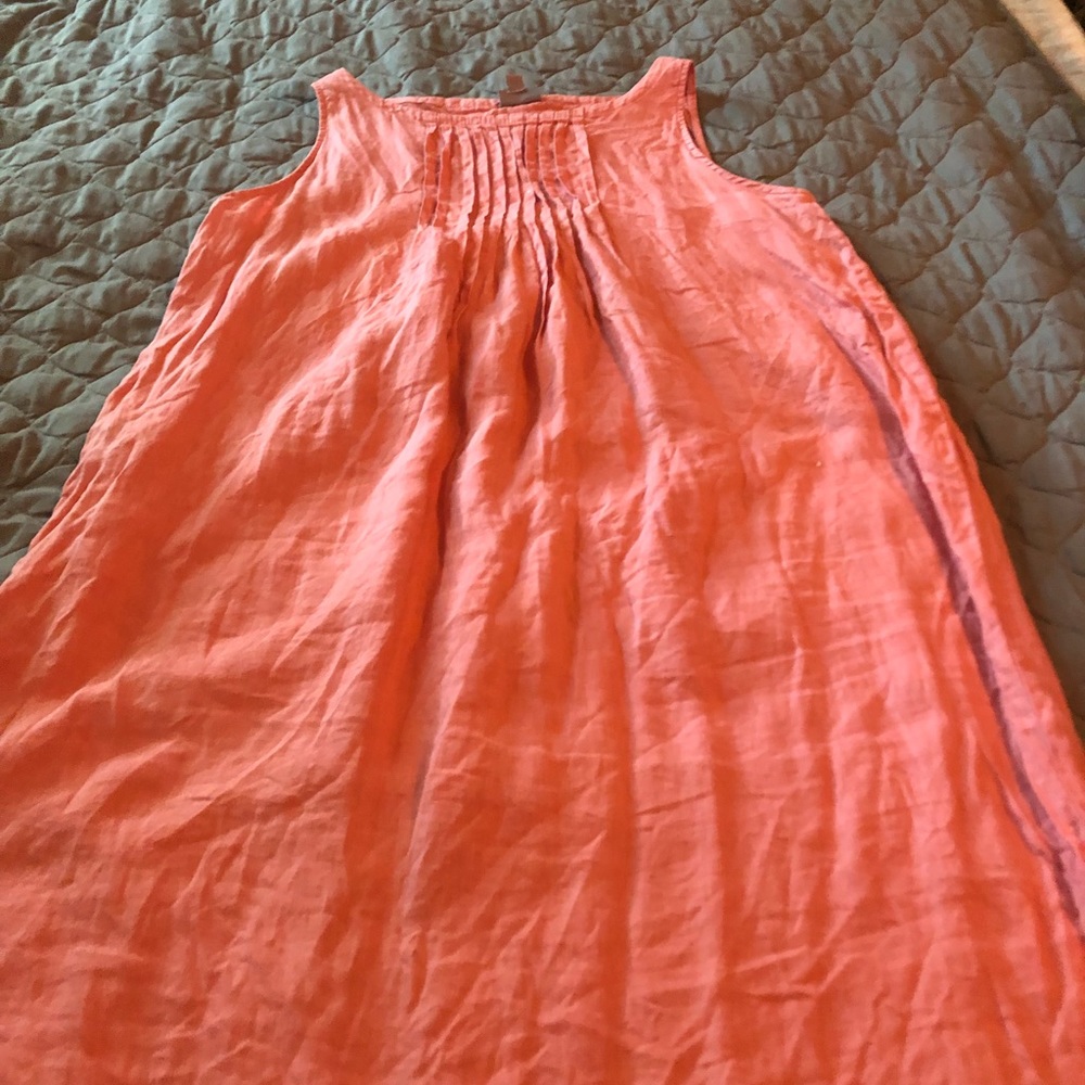 Sleeveless linen midi dress
